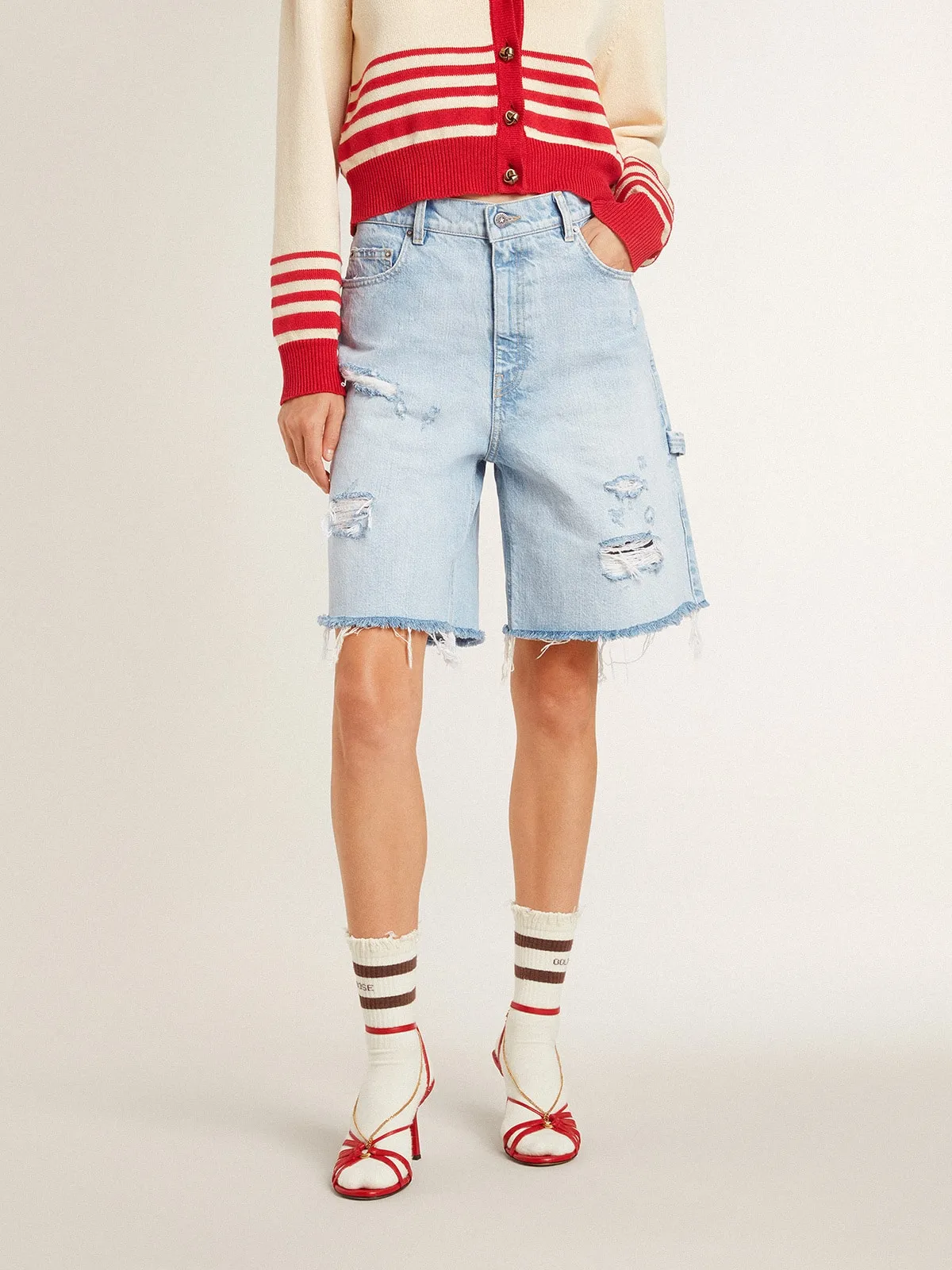 Bermudas de denim para mujer con efecto desgastado