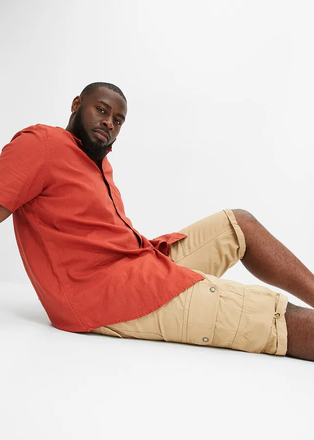 Bermudas de estilo cargo y corte regular Beige nuevo