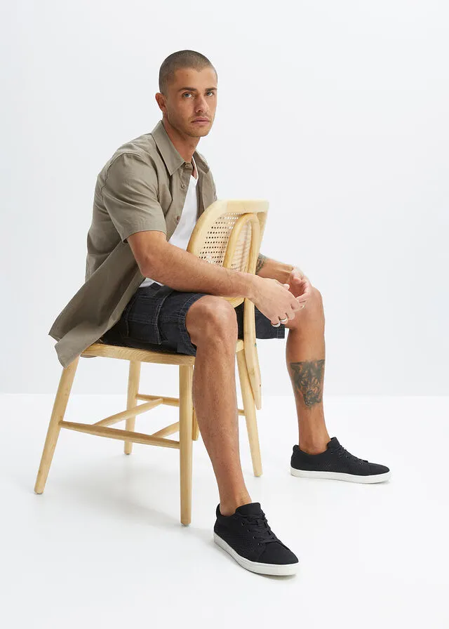 Bermudas vaquera tipo cargo de corte holgado denim negro